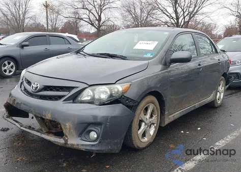2013 Toyota Corolla S из США, поврежденный, VIN 2T1BU4EE6DC032343